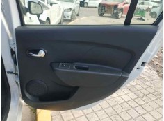 Recambio de guarnecido puerta trasera derecha para dacia logan ii 1.5 dci 95 cv referencia OEM IAM   