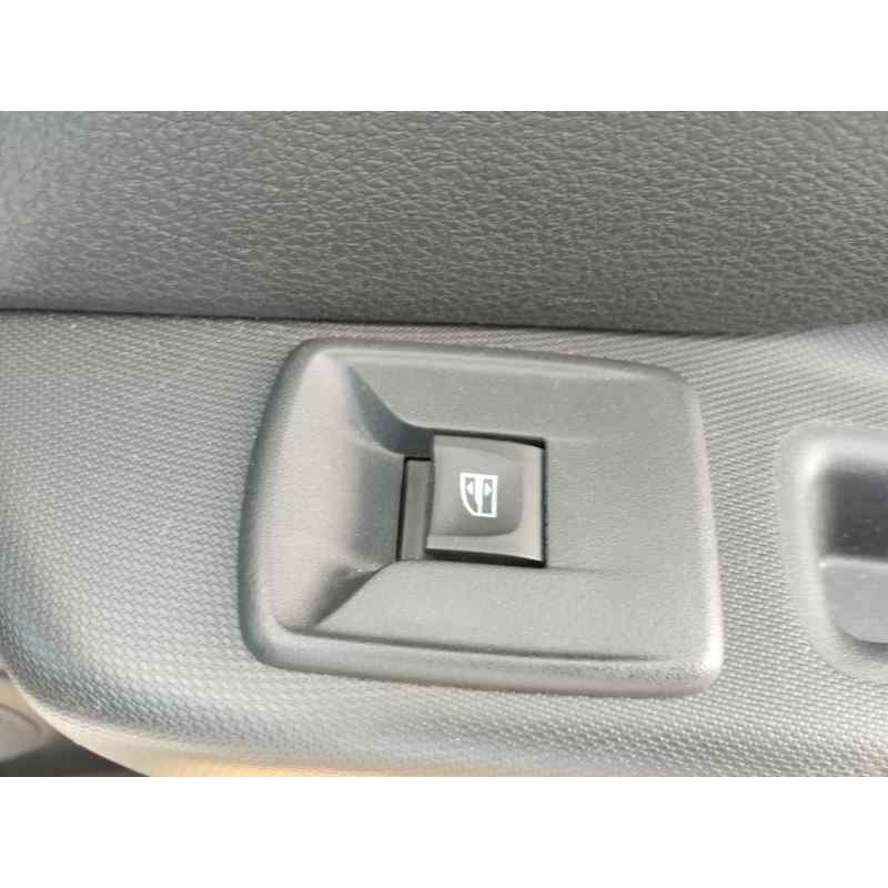 Recambio de mando elevalunas trasero derecho para dacia logan ii 1.5 dci 95 cv referencia OEM IAM   