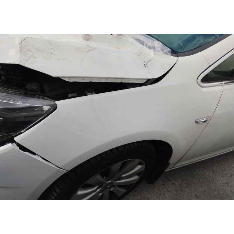 Recambio de aleta delantera izquierda para opel astra j lim. 1.7 cdti 131 cv referencia OEM IAM   