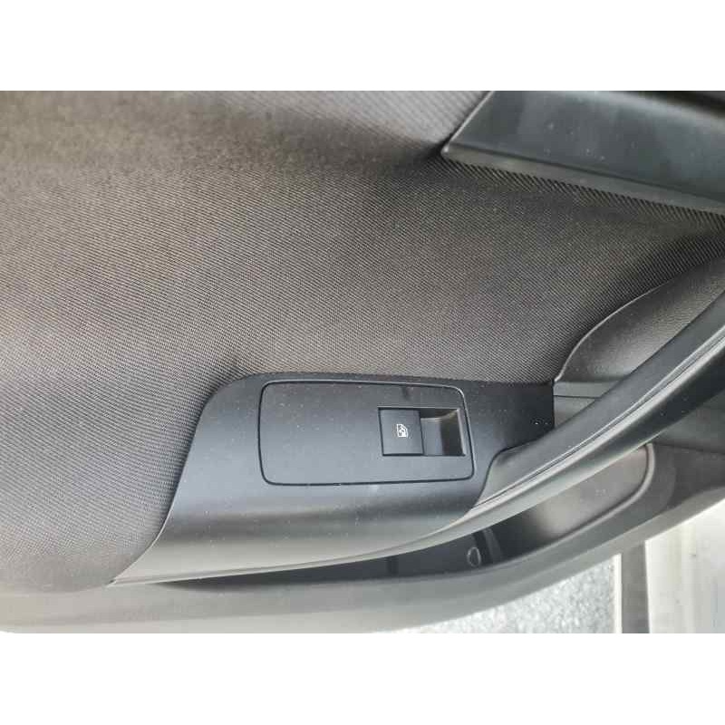 Recambio de mando elevalunas trasero izquierdo para opel insignia berlina 1.6 cdti 136 cv referencia OEM IAM   