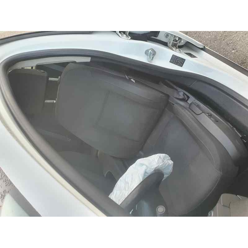 Recambio de asiento delantero izquierdo para opel insignia berlina 1.6 cdti 136 cv referencia OEM IAM   