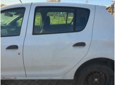 Recambio de puerta trasera izquierda para dacia sandero 1.2 16v 73 cv referencia OEM IAM   