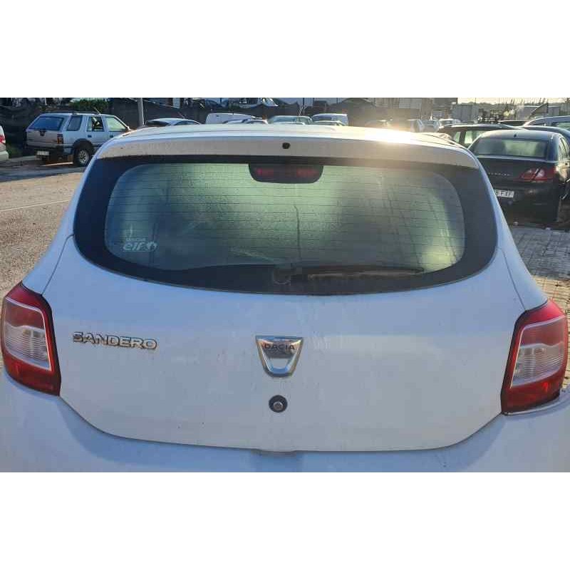 Recambio de porton trasero para dacia sandero 1.2 16v 73 cv referencia OEM IAM   