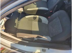 Recambio de asiento delantero derecho para dacia sandero 1.2 16v 73 cv referencia OEM IAM   