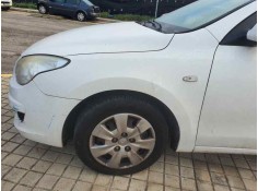 Recambio de aleta delantera izquierda para hyundai i30 1.6 crdi 90 cv referencia OEM IAM   