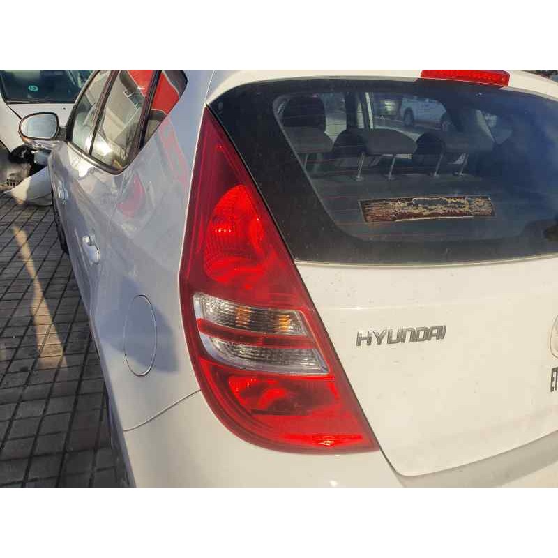 Recambio de piloto trasero izquierdo para hyundai i30 1.6 crdi 90 cv referencia OEM IAM   