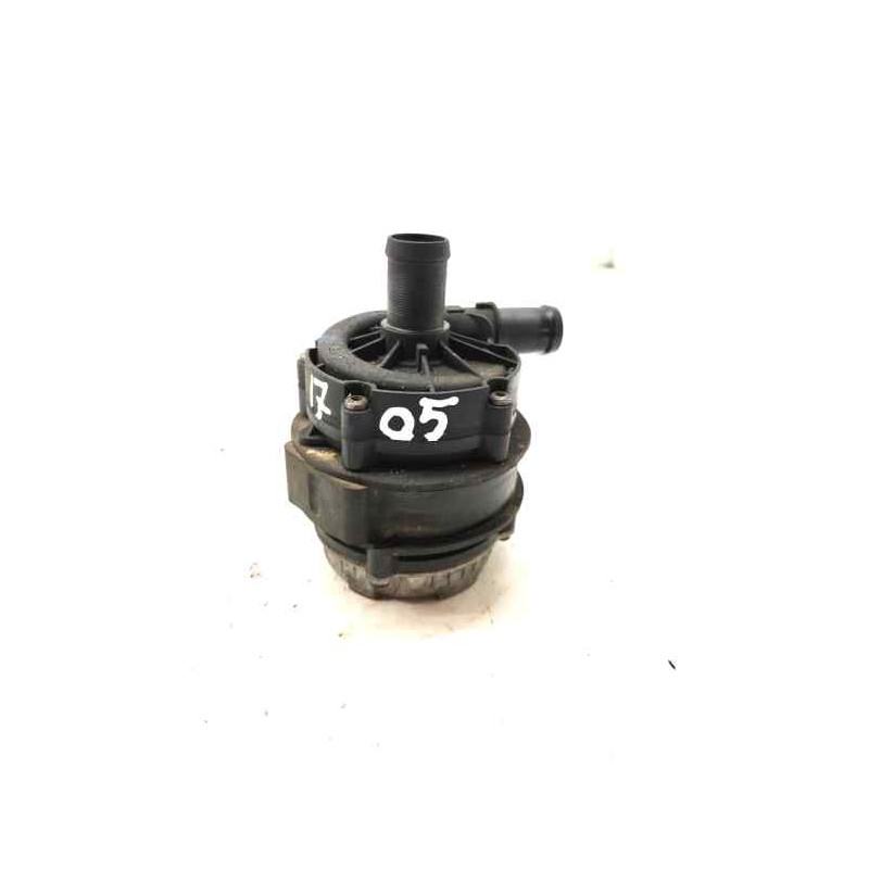 Recambio de bomba agua para dacia logan ii 1.5 dci 95 cv referencia OEM IAM 392024088  