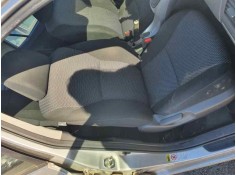 Recambio de asiento delantero derecho para toyota auris 2.0 d-4d 126 cv referencia OEM IAM   