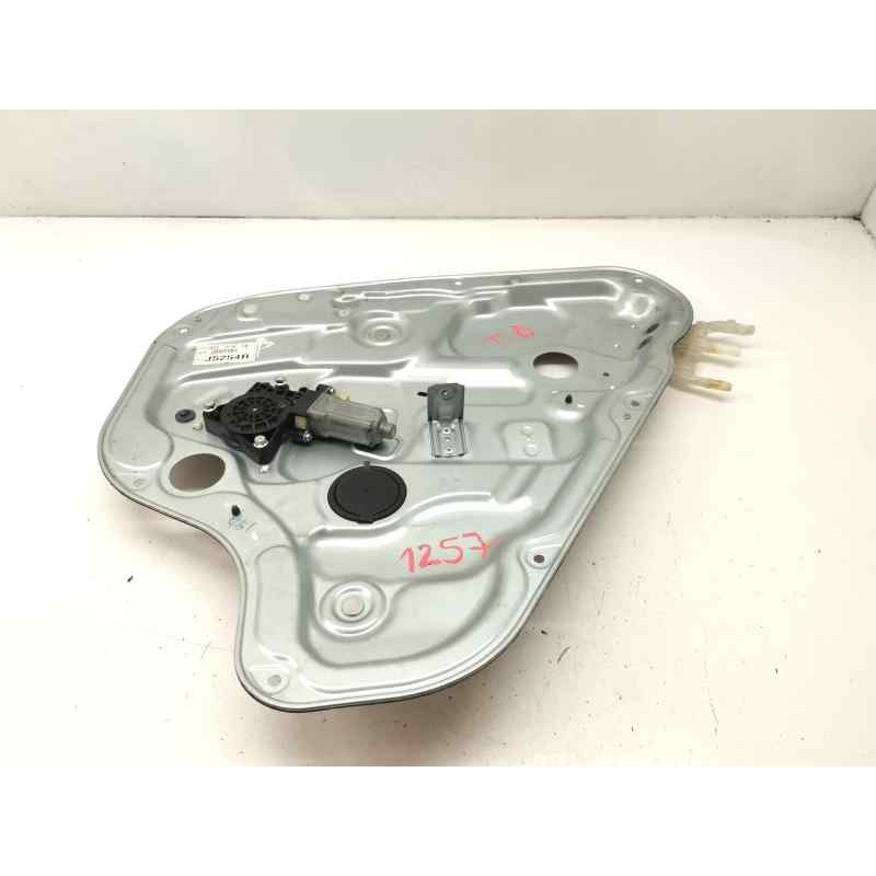 Recambio de elevalunas trasero derecho para hyundai i30 1.4 cat referencia OEM IAM 834802L010  