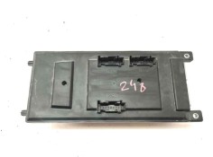 Recambio de caja reles / fusibles para land rover discovery 4 tdv6 hse referencia OEM IAM AH2214F041AE   2