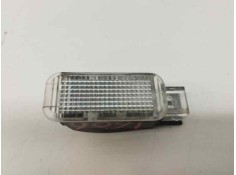 Recambio de luz interior para audi q5 (8r) 3.0 tdi 245 cv referencia OEM IAM 094741  