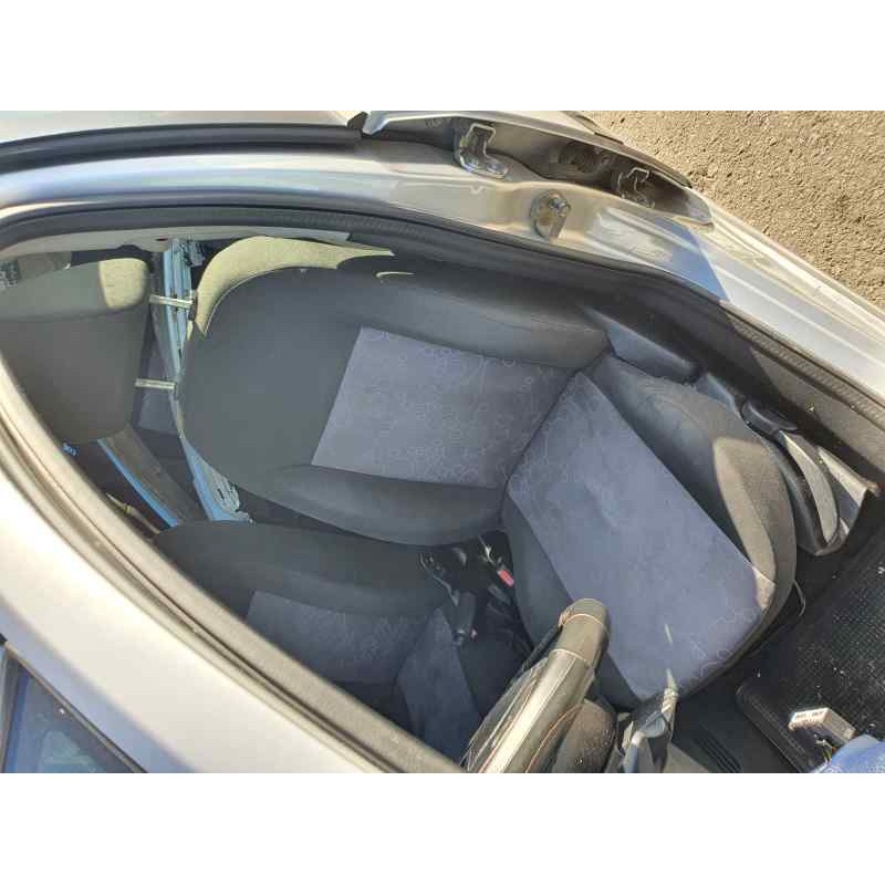 Recambio de asiento delantero izquierdo para ford fiesta (cbk) 1.4 tdci 68 cv referencia OEM IAM   