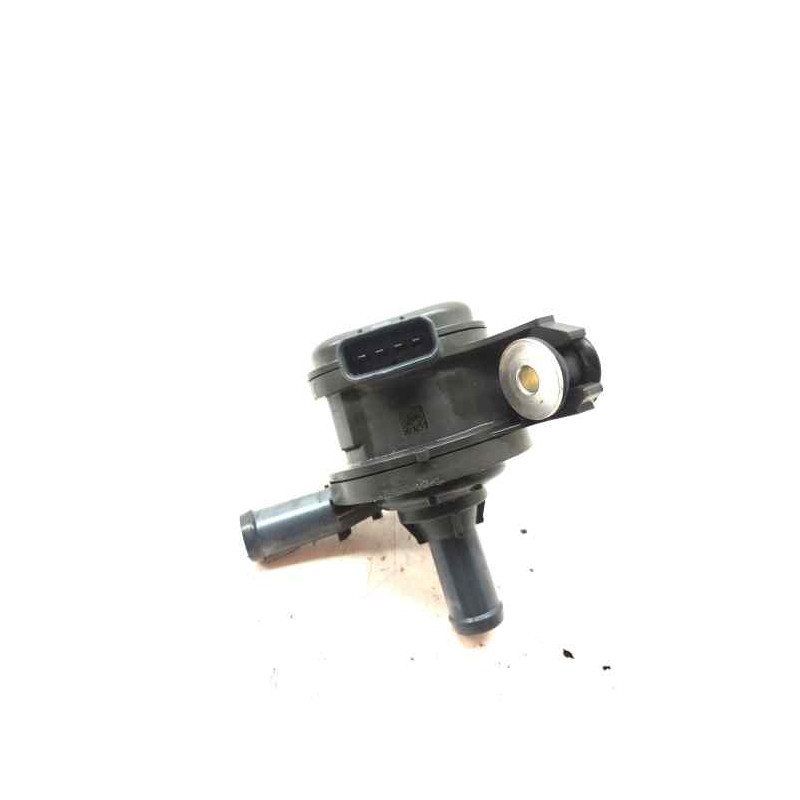 Recambio de bomba agua para toyota yaris iv 1.5 hybrid 116 cv referencia OEM IAM G904052030  