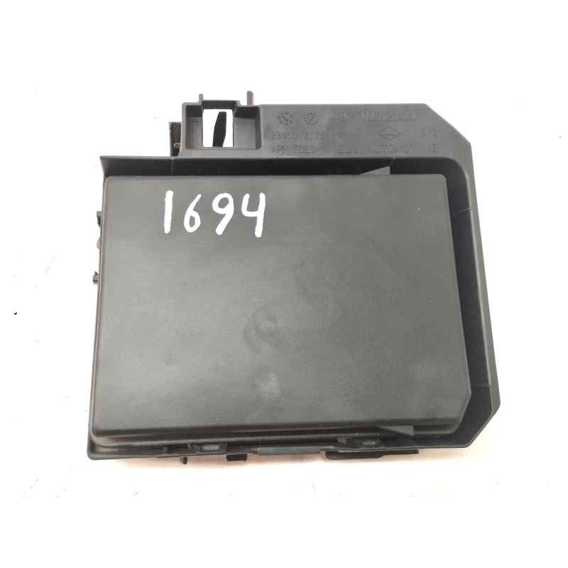 Recambio de caja reles / fusibles para dacia sandero iii 1.0 tce referencia OEM IAM 284B71965R  