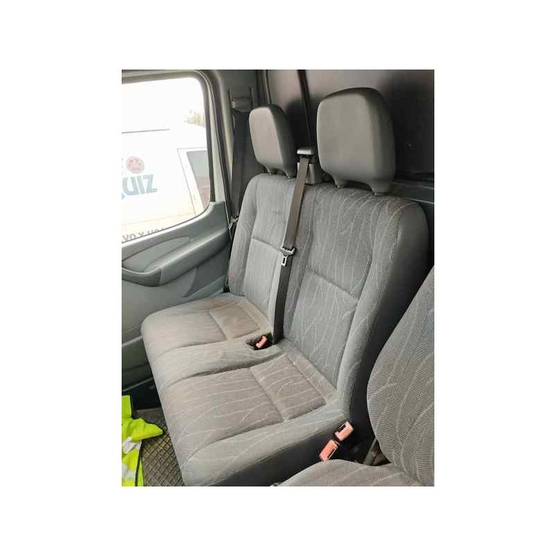 Recambio de asiento delantero derecho para mercedes sprinter 02.00  combi 308 cdi 82 cv referencia OEM IAM   