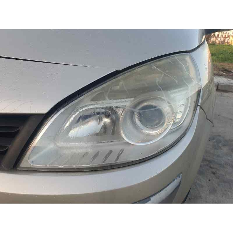 Recambio de faro izquierdo para renault scenic ii 1.6 16v 112 cv referencia OEM IAM   