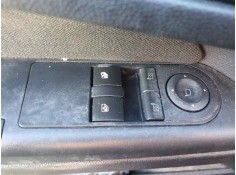 Recambio de mando elevalunas delantero izquierdo para opel zafira b 1.9 cdti 16v referencia OEM IAM   