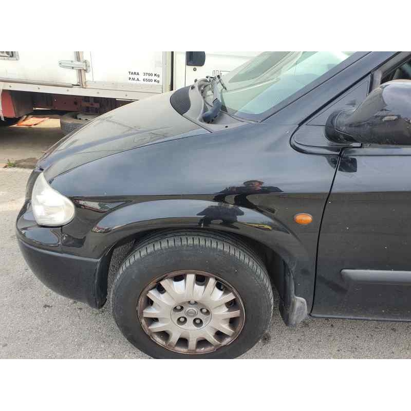 Recambio de aleta delantera izquierda para chrysler voyager (rg) 2.5 crd 141 cv referencia OEM IAM   
							