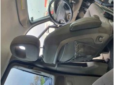 Recambio de asiento delantero izquierdo para chrysler voyager (rg) 2.5 crd 141 cv referencia OEM IAM    2