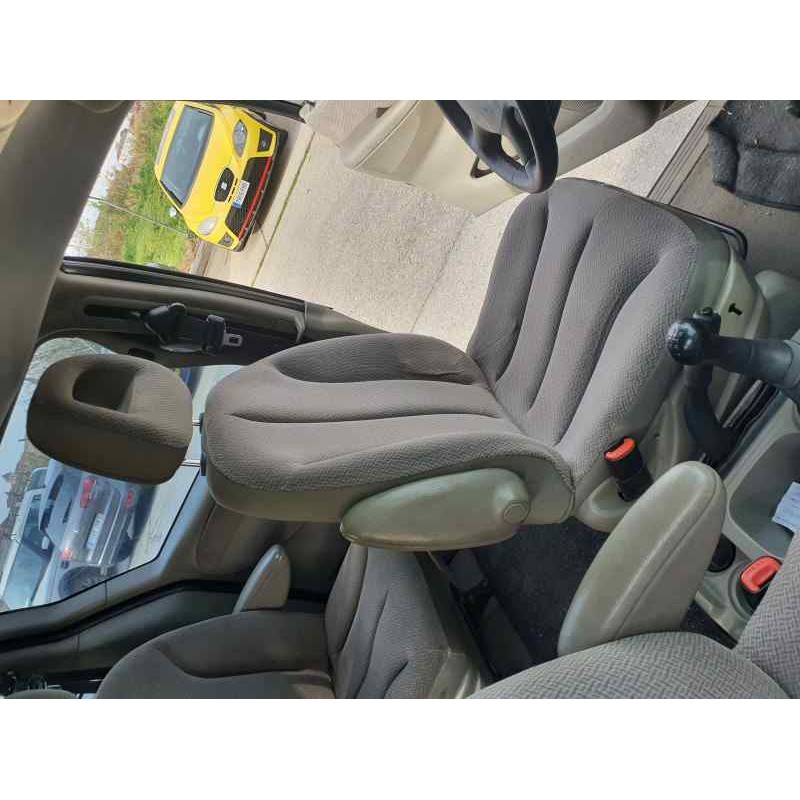 Recambio de asiento delantero izquierdo para chrysler voyager (rg) 2.5 crd 141 cv referencia OEM IAM   
							