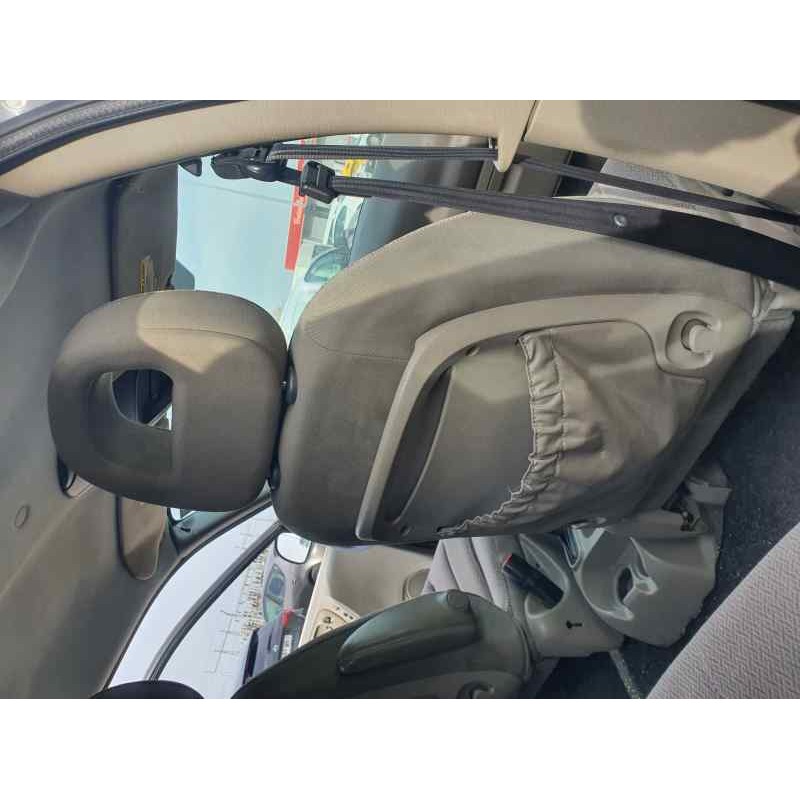 Recambio de asiento delantero derecho para chrysler voyager (rg) 2.5 crd 141 cv referencia OEM IAM   
							