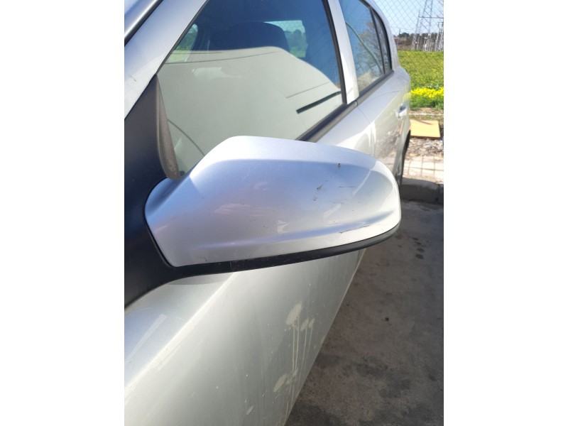 Recambio de retrovisor izquierdo para opel astra h berlina 1.6 ecoflex referencia OEM IAM   
							