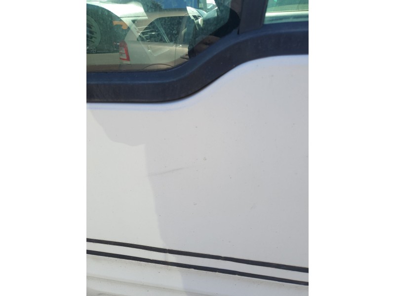 Recambio de puerta delantera izquierda para ford transit connect (tc7) 1.8 tdci 75 cv referencia OEM IAM   