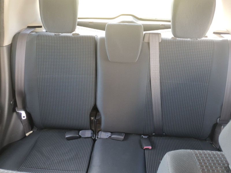Recambio de asientos traseros para suzuki swift iii (mz, ez) 1.3 (rs 413) referencia OEM IAM   