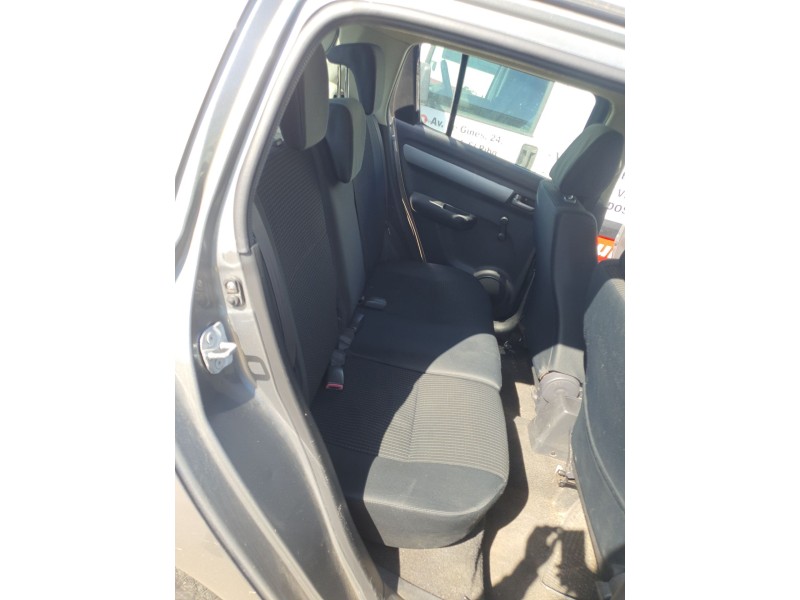 Recambio de asientos traseros para suzuki swift iii (mz, ez) 1.3 (rs 413) referencia OEM IAM   