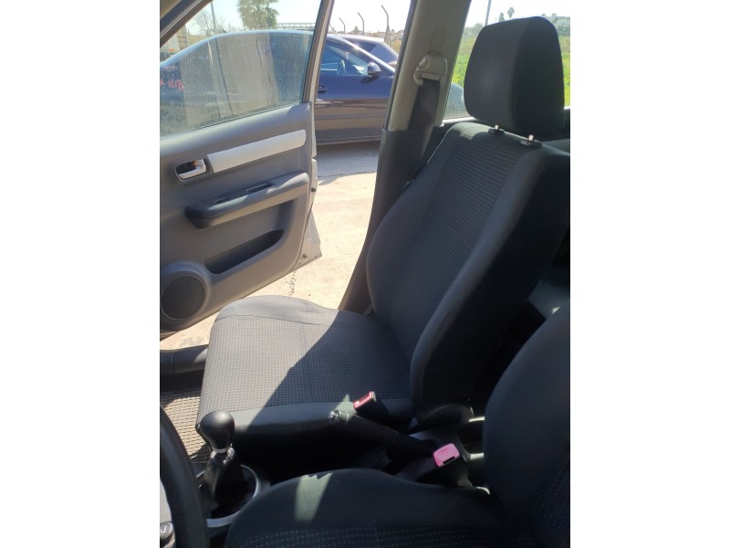 Recambio de asiento delantero derecho para suzuki swift iii (mz, ez) 1.3 (rs 413) referencia OEM IAM   