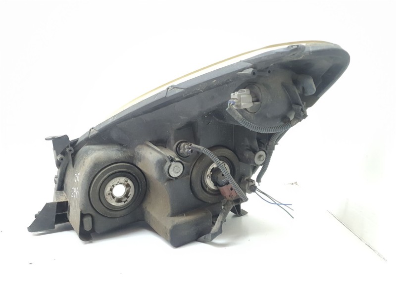Recambio de faro derecho para toyota corolla verso (r1) 2.2 turbodiesel cat referencia OEM IAM   
							