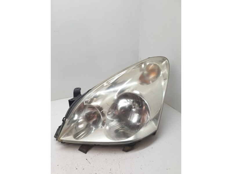 Recambio de faro izquierdo para toyota corolla verso (r1) 2.2 turbodiesel cat referencia OEM IAM   