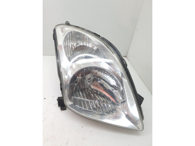 Recambio de faro derecho para suzuki swift iii (mz, ez) 1.3 (rs 413) referencia OEM IAM 35100-62J11  