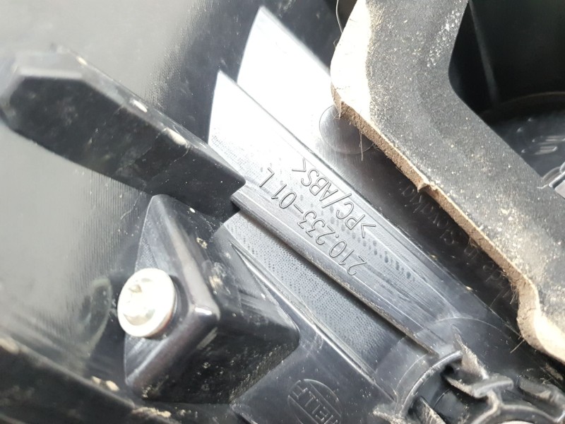 Recambio de piloto trasero izquierdo para citroën c4 picasso rip curl referencia OEM IAM 21023301L  