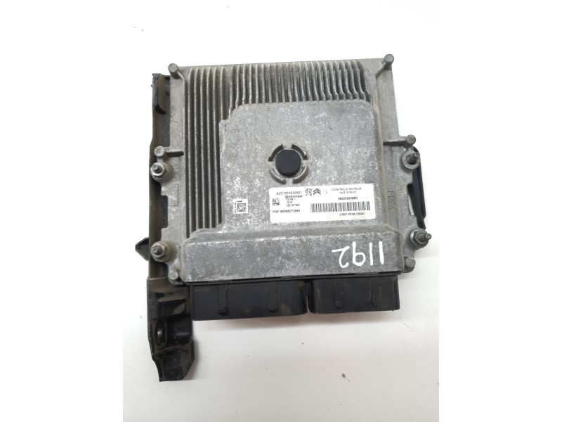 Recambio de centralita motor uce para citroën c4 picasso rip curl referencia OEM IAM 982638088  