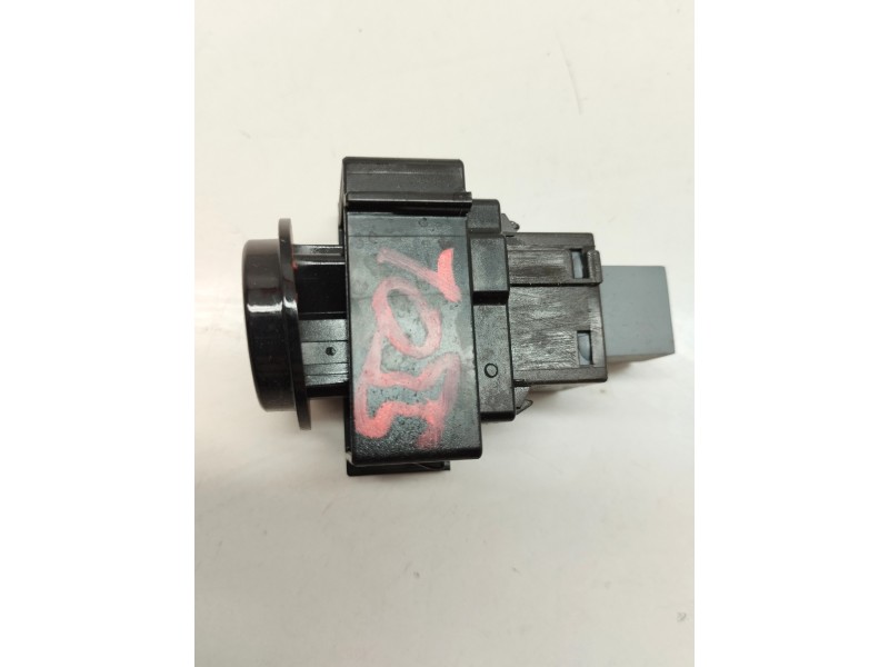 Recambio de warning para toyota auris touring sports (e18) hybrid active referencia OEM IAM 8433202300  