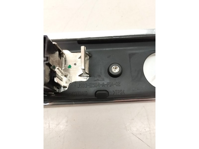 Recambio de warning para jaguar i-pace se referencia OEM IAM J9D311584A  