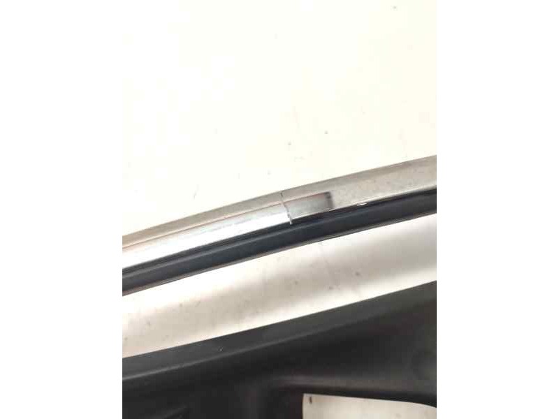 Recambio de molduras delanteras para citroën c-elysée 1.6 100cv referencia OEM IAM   