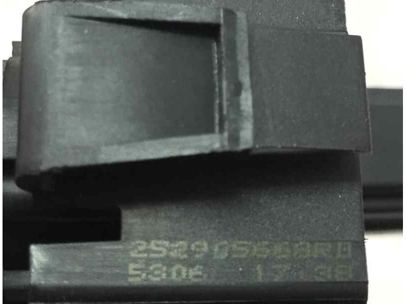 Recambio de warning para dacia sandero 1.2 16v 73 cv referencia OEM IAM 252905668R  