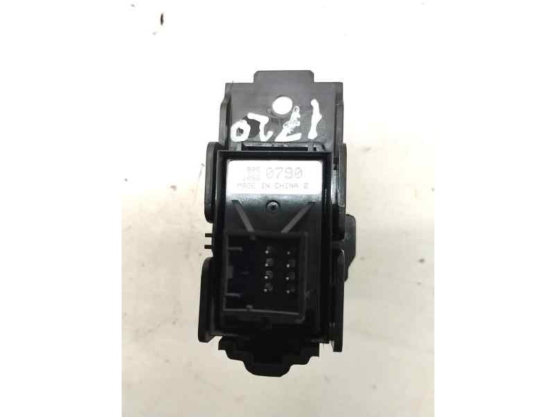 Recambio de freno de mano electrico para opel insignia berlina 1.6 cdti 136 cv referencia OEM IAM 9060790  
							