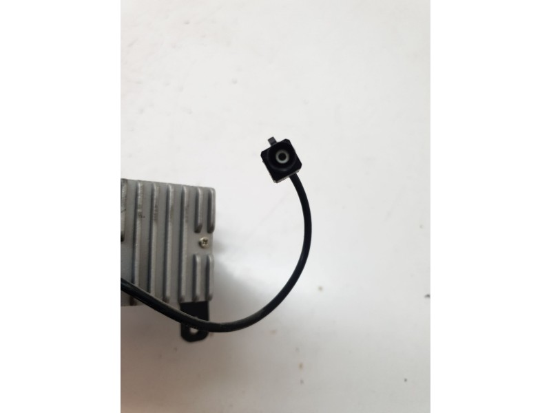 Recambio de sistema audio / radio cd para bmw serie 3 berlina (e90) 318d 122 cv referencia OEM IAM DXAR6213BT  
							