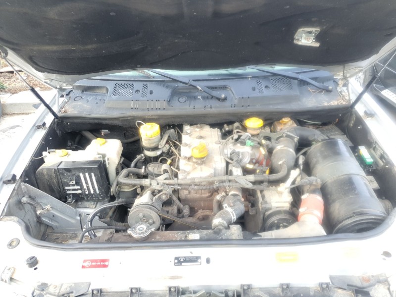 tata safari (42_fd) del año 2003