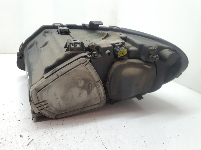 Recambio de faro derecho para chrysler voyager (rg) 2.5 crd 141 cv referencia OEM IAM   