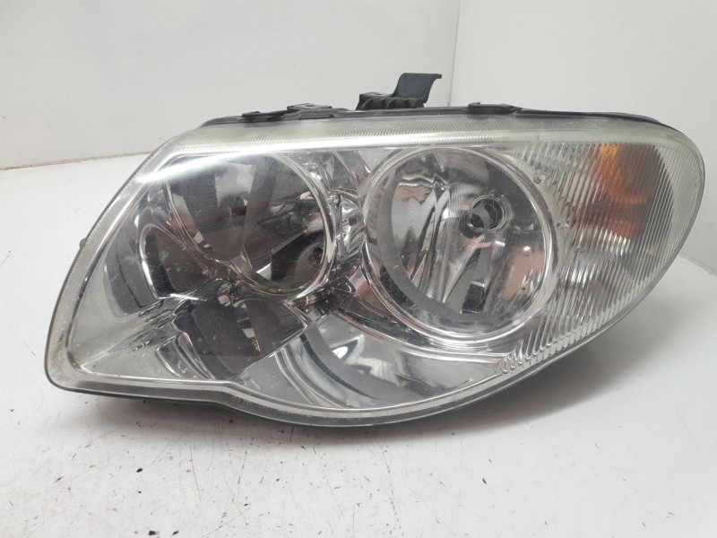 Recambio de faro izquierdo para chrysler voyager (rg) 2.5 crd 141 cv referencia OEM IAM   