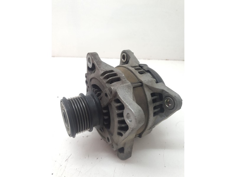 Recambio de alternador para chrysler voyager (rg) 2.5 crd 141 cv referencia OEM IAM 4210000086  
