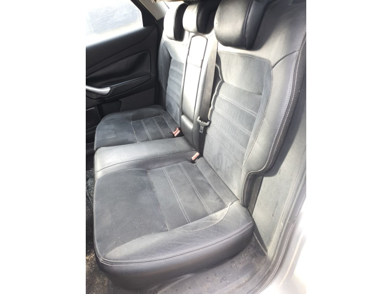 Recambio de asientos traseros para ford mondeo iv (ba7) 2.0 tdci referencia OEM IAM   