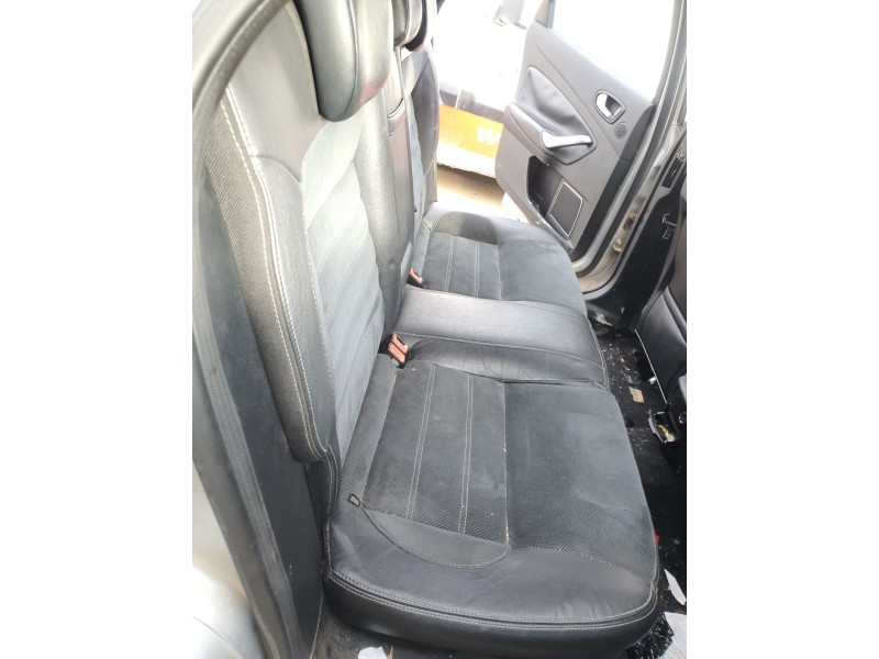 Recambio de asientos traseros para ford mondeo iv (ba7) 2.0 tdci referencia OEM IAM   