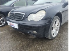 Recambio de paragolpes delantero para mercedes-benz clase c (w203) c 200 cdi (203.007) referencia OEM IAM    2