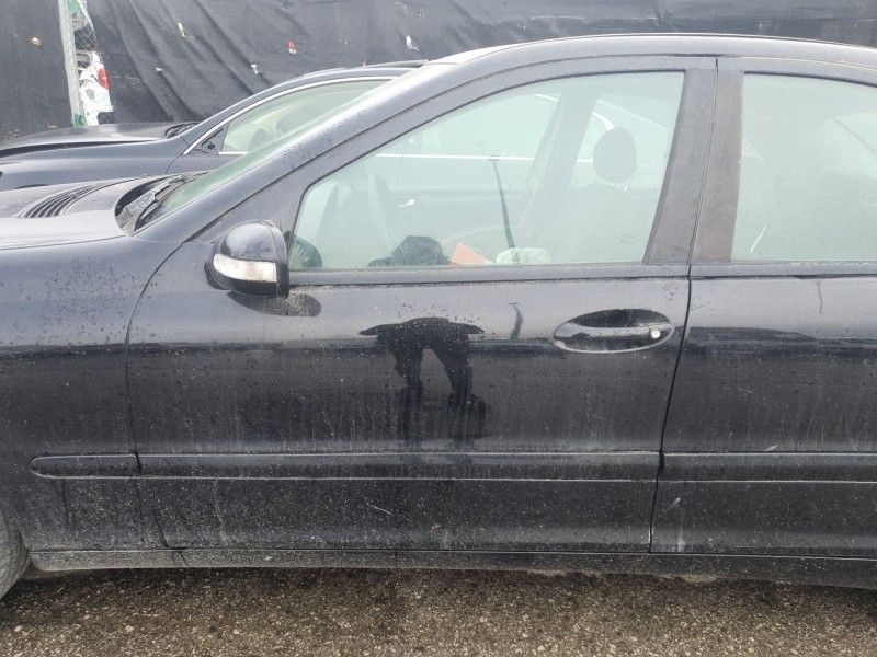 Recambio de puerta delantera izquierda para mercedes-benz clase c (w203) c 200 cdi (203.007) referencia OEM IAM   