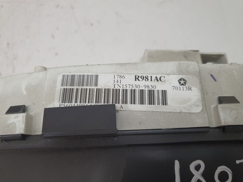 Recambio de cuadro instrumentos para chrysler voyager (rg) 2.5 crd 141 cv referencia OEM IAM P56044981AC TN1575309830 